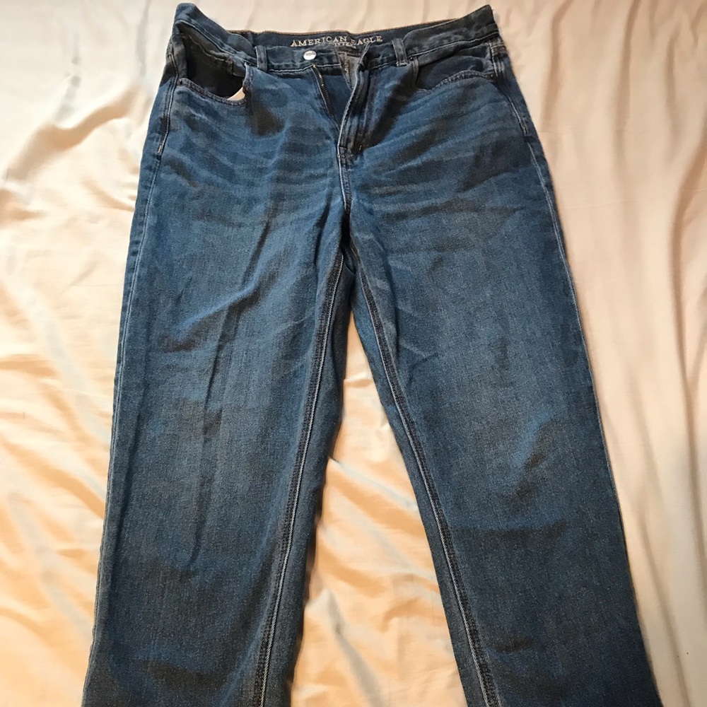 American Eagle Mom Jeans